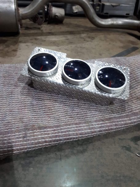 Custom gauge panel
